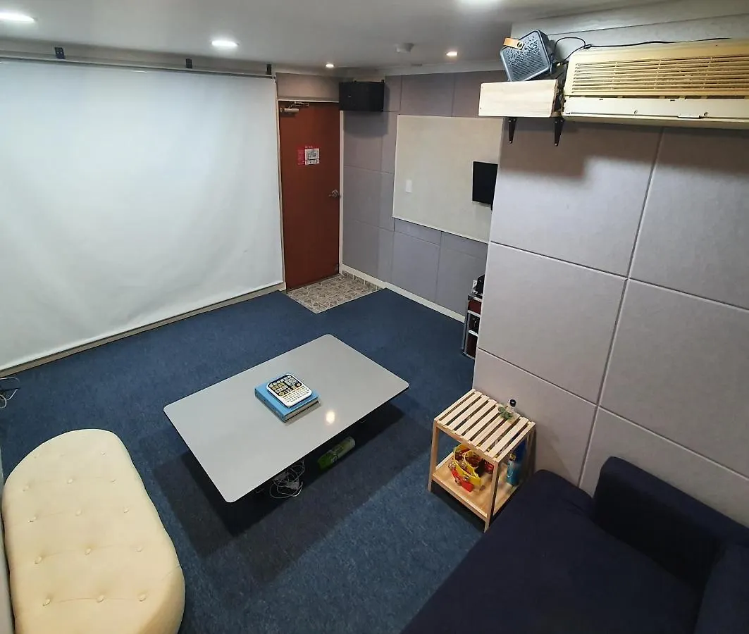 Discovery Guesthouse Busan 0*,